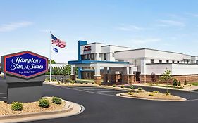 Hampton Inn & Suites Springfield